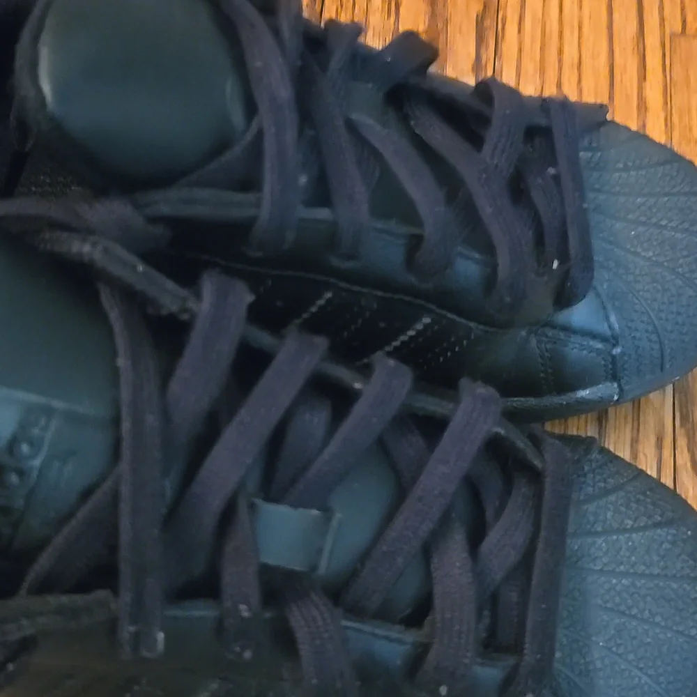 Adidas Black on Black Superstar Big Kids 5.5 (Women's 7.5) Sneakers